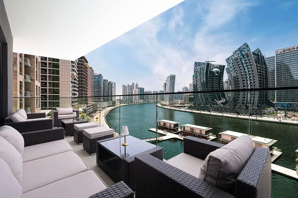 Lux Apartment With Huge Private Lounge I Burj & Canal View Dubai 0*,