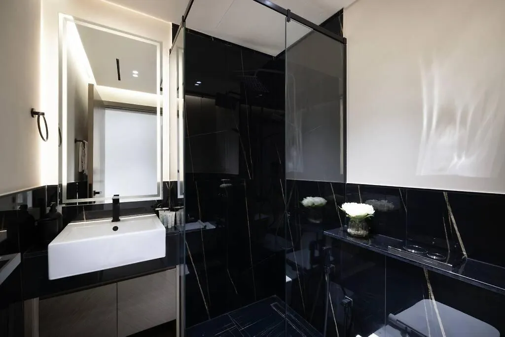 Lux Apartment With Huge Private Lounge I Burj & Canal View Dubai United Arab Emirates